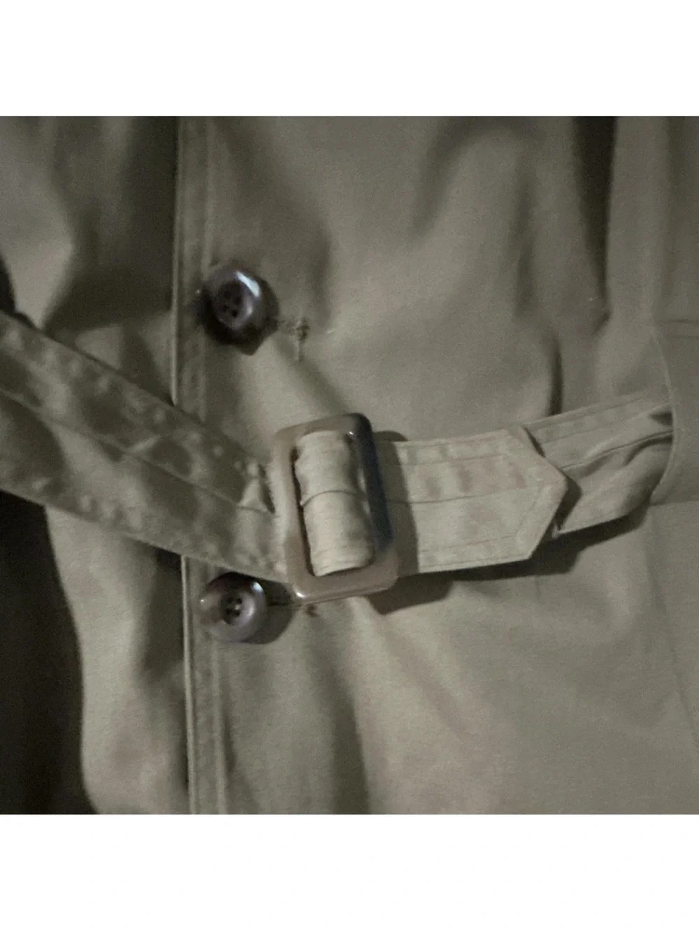 All Weather Men’s Brown Mid-Length Trench Coat lined pockets: Size 40R